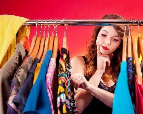 Как подобрать базовый гардероб для женщины