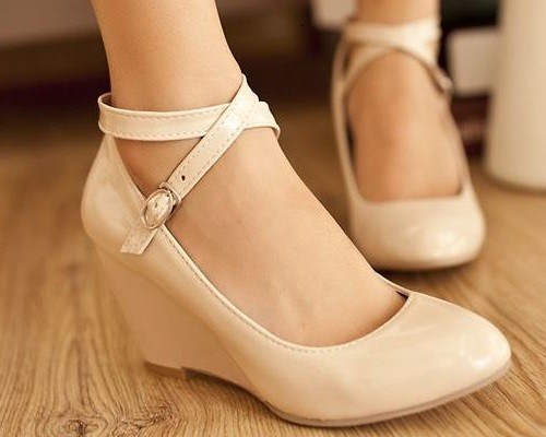 Детские туфли на платформе