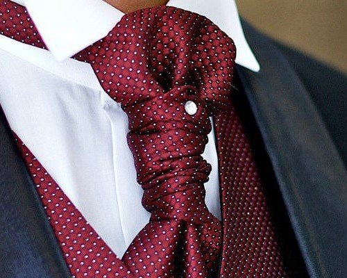 Как выбрать галстук с принтом