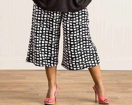 Как подобрать женские бриджи больших размеров